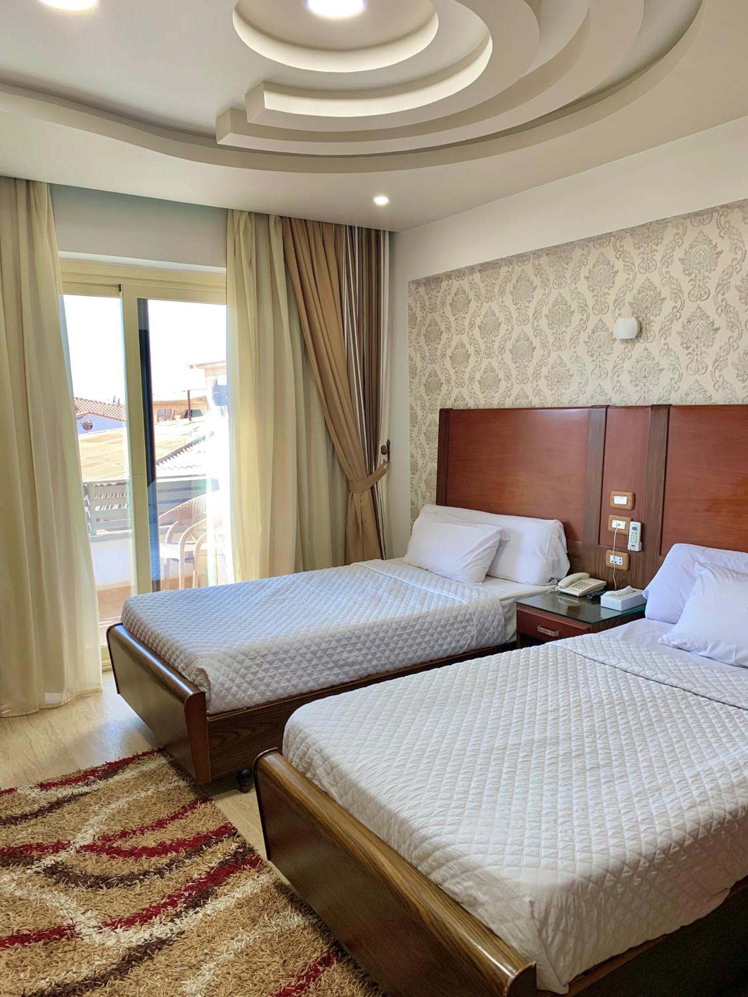 Dolphin Ras El-Bar Hotel Екстер'єр фото