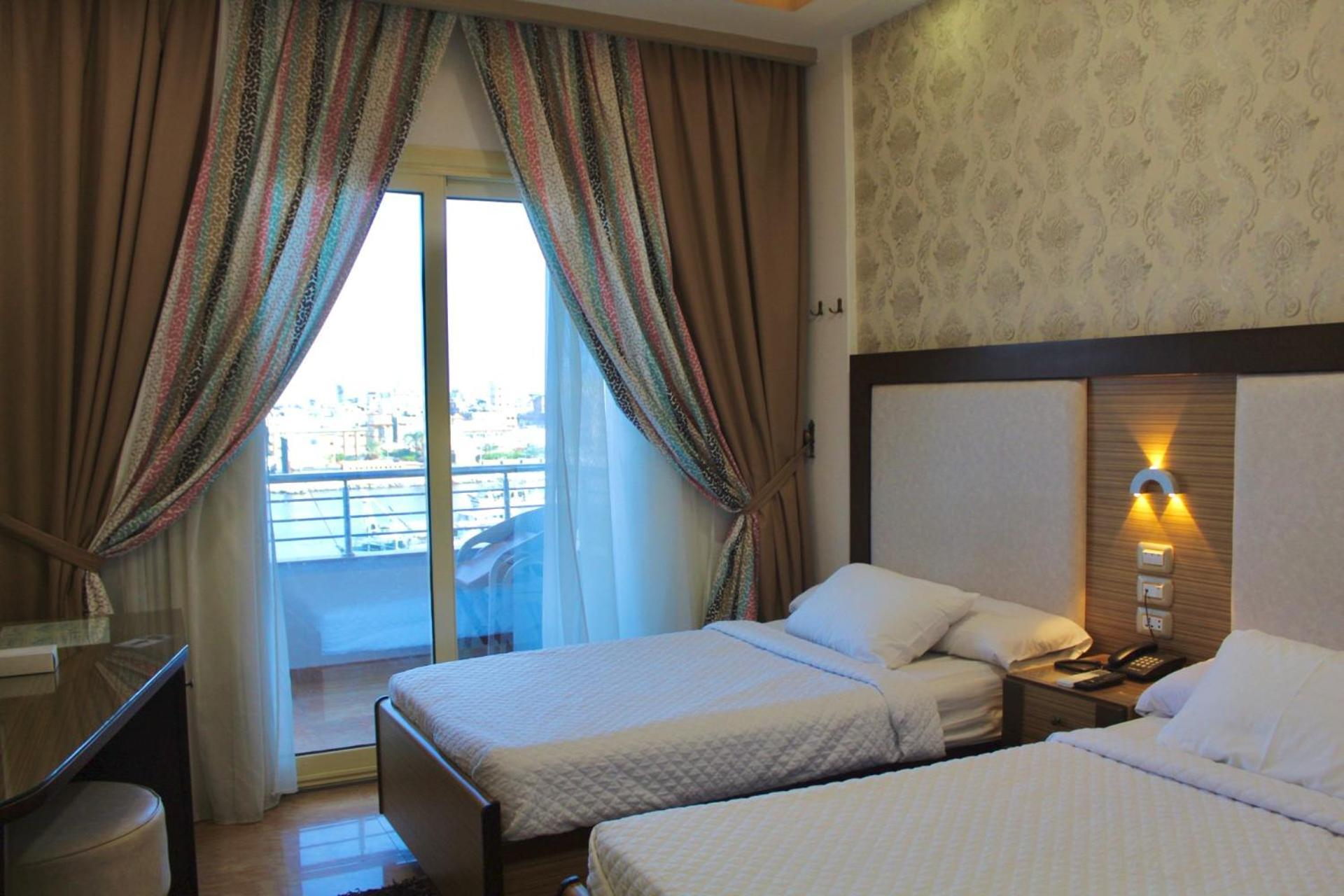 Dolphin Ras El-Bar Hotel Екстер'єр фото
